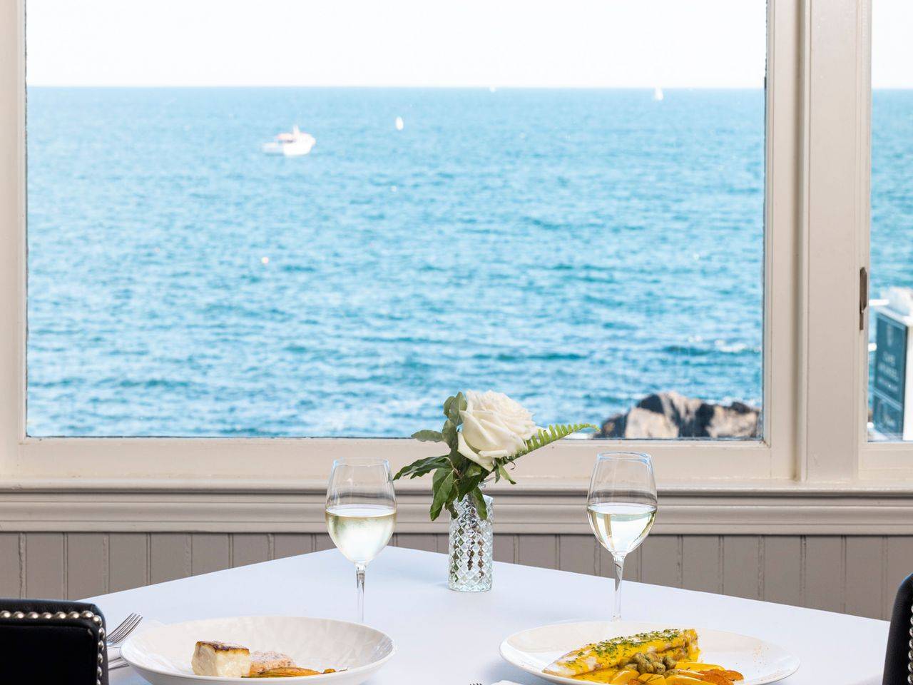 Oceanfront dining in Kennebunkport Maine