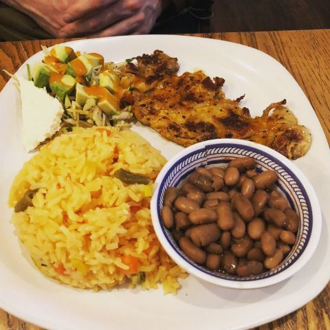 Flores Restaurant