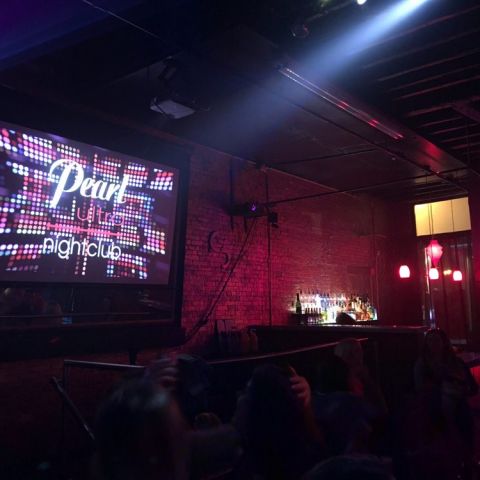 Pearl Lounge