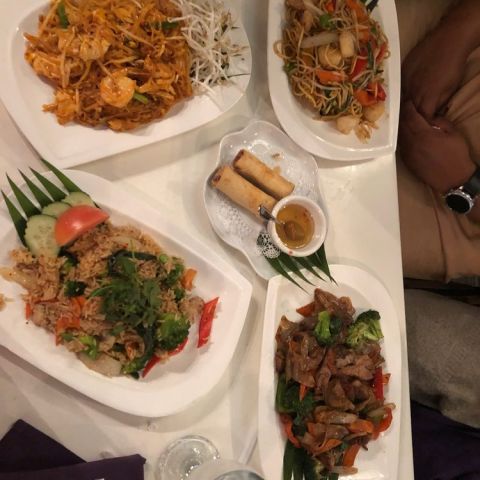 Pom's Thai Taste